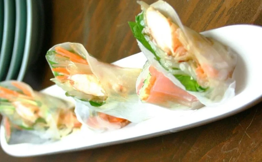 Fresh spring rolls